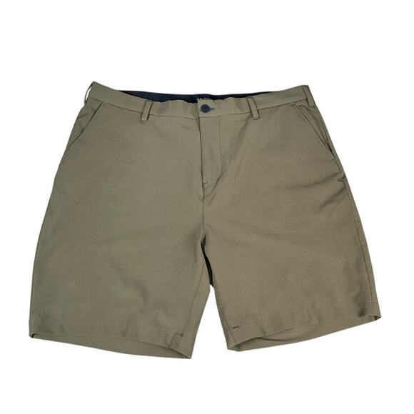 Nautica Nav Tech Shorts Mens 38 W Olive Green Flat Front Security Pocket Active - Picture 1 of 11